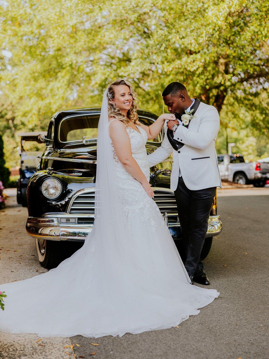 carousel-hero-element image-1