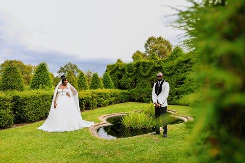 mobile - carousel-hero-element image-0